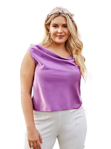 

plus asymmetrical neck d39d#, Black