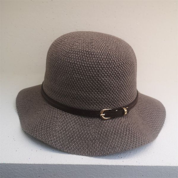 Cappelli da donna estivi alla moda, parasole, berretti a tesa corta, casual, con lo stesso cappello a cilindro