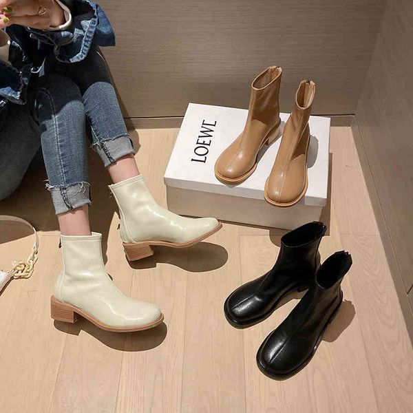 

boots autumn and winter round head square heel back zipper low street style fashion boots simple korean comfortable short k2v3, Black