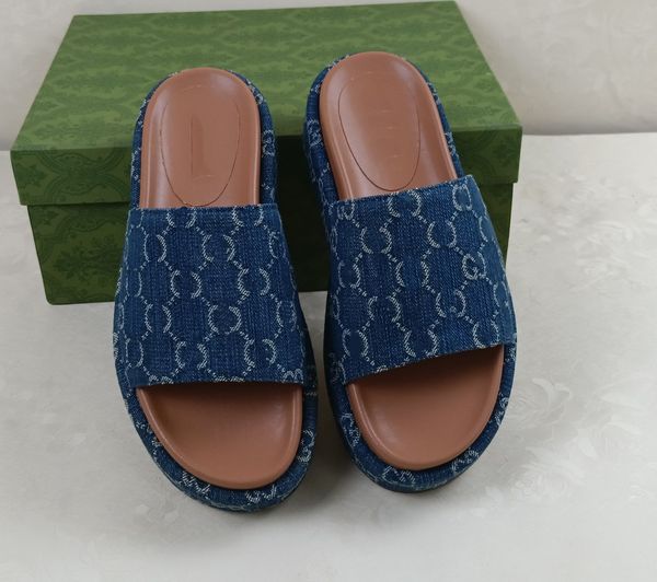 

2022 slide designer womens g sandals mens slippers flip flops luxury flat thick bottom embroidery printed jelly rubber leather women dress s, Black