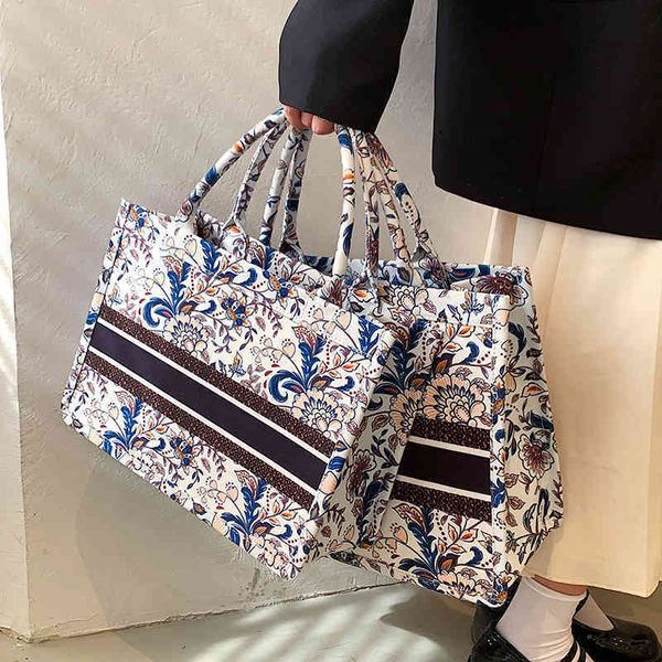 

fashion bag super large women's versatile canvas printed portable tote