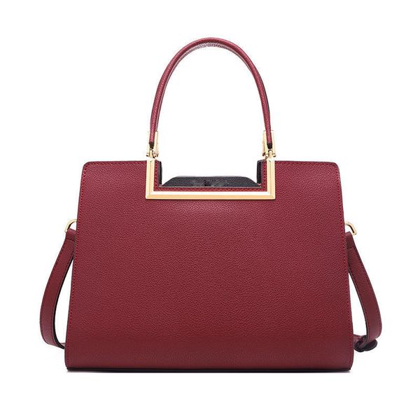 

2022 new fashion bag high women's messenger handbag chain cross bags