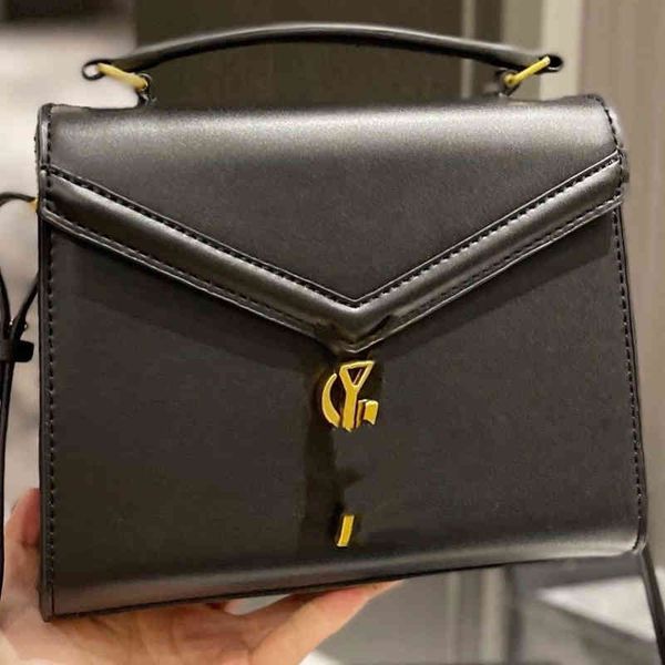 

designer bags tote bagsingle shoulder msenger bag envelope flip with compartment gift box size 21.18