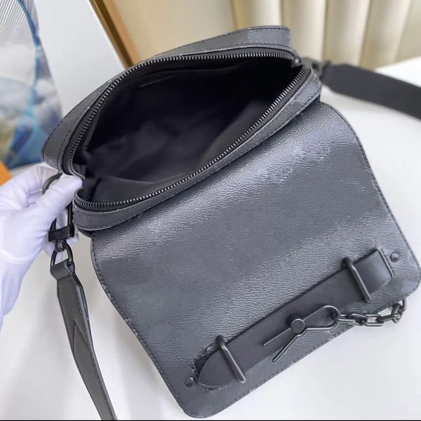 

designer messenger bag handbag steamer classic flap with letters printed crossbody shoulder bags voyager m45585