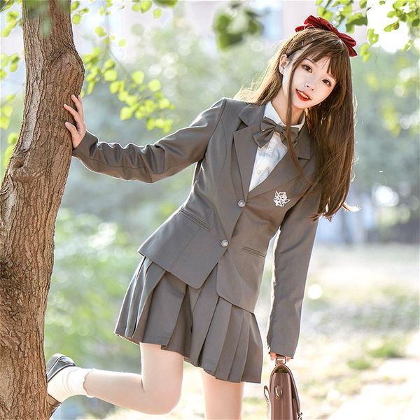 Set di abbigliamento Jk Uniform Due monopetto ricamo giapponese School Girl Anime Cosplay Set Cappotto Camicia Gonna CravattaAbbigliamento