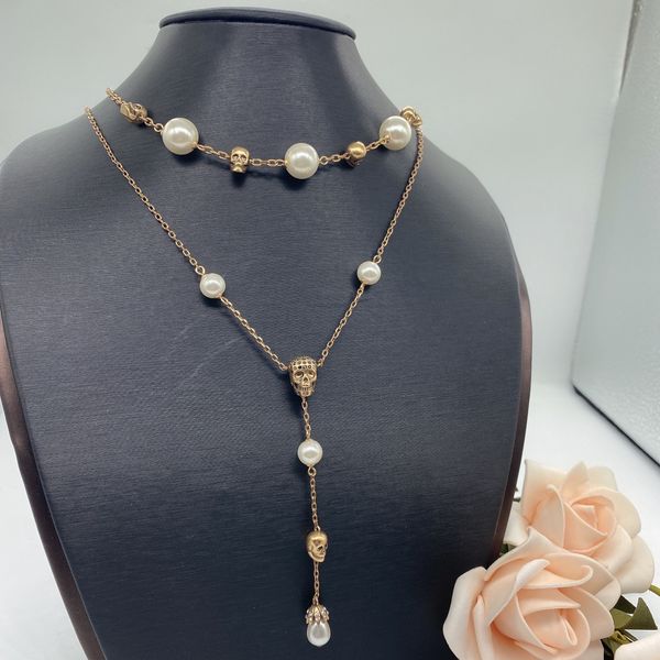

designermcqueen pearl skull necklace, european and american hip-hop style rap jewelry, brass material, Silver