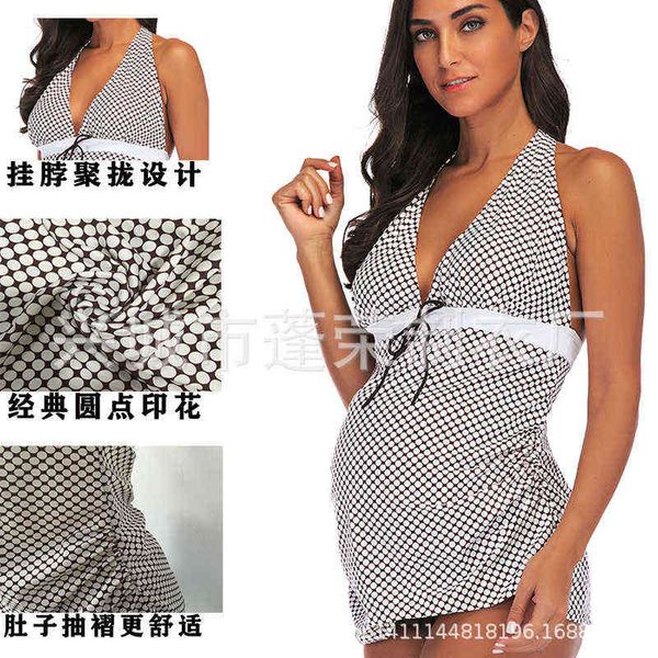 

plus maternity swimsuit fattening swimsuit, White;black