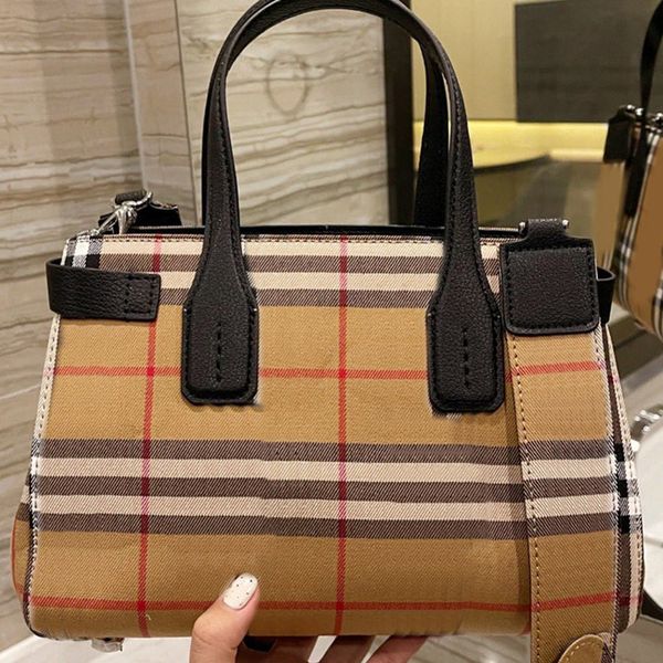 

ladies shoulder handbags large capacity shopping bag travel cross body bags hand checkered commuter bag interior zipper pocket purse