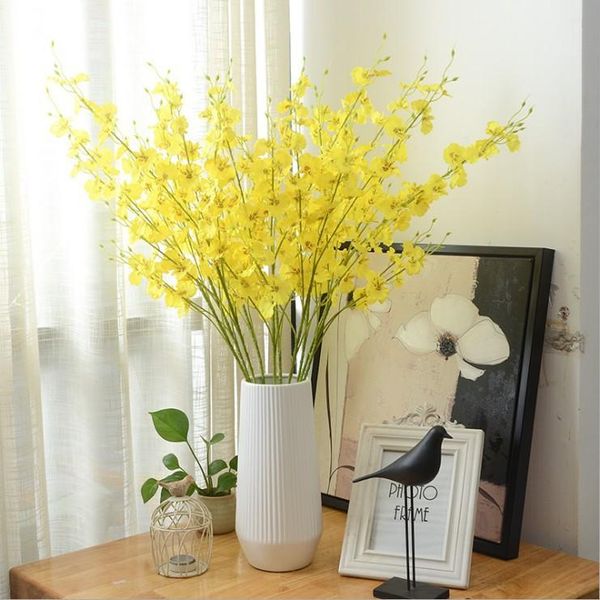 Ghirlande di fiori decorativi 90 cm 5 forchette Vasi di orchidee danzanti gialle artificiali per la decorazione domestica di nozze Bouquet di Phalaenopsis Cristo di seta