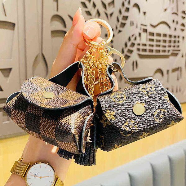 

1pcs fashion mini keychain creative zero wallet flower tassel car key chain pendant bag small gift exquisite accessory strap waist keychains, Slivery;golden