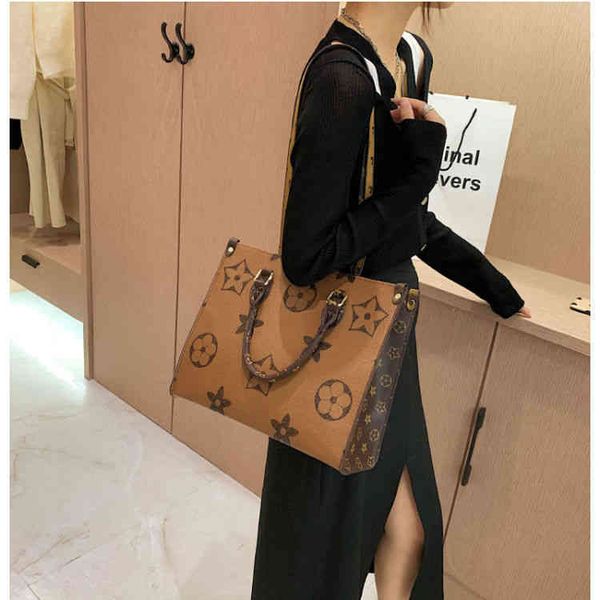 

65% outlet online sales women women's bag old flower double-sided color matching capacity handbag versatile one shoulder tote bag