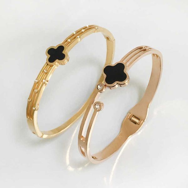 

clover titanium steel diamond bracelet gold plated stainless girls, Black