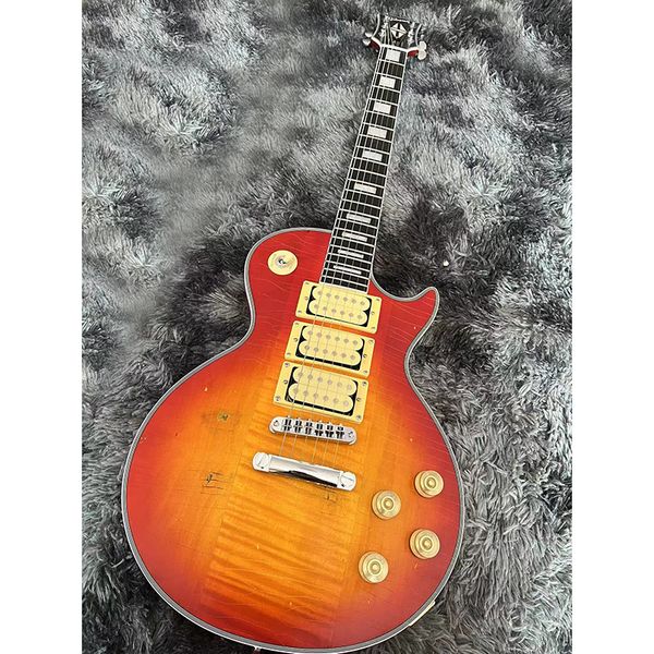 

classic brand electric guitar, old lp guitar, large output, changeable timbre, quality assurance