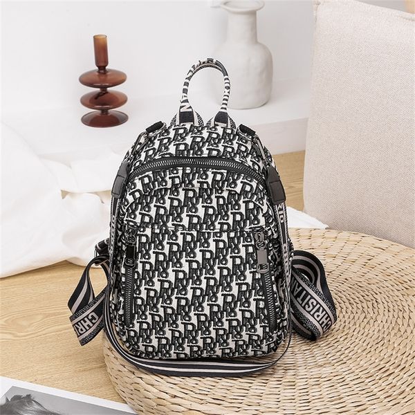 

double women version new canvas double women's college style versatile leisure travel large capacity 64% off goods for sale