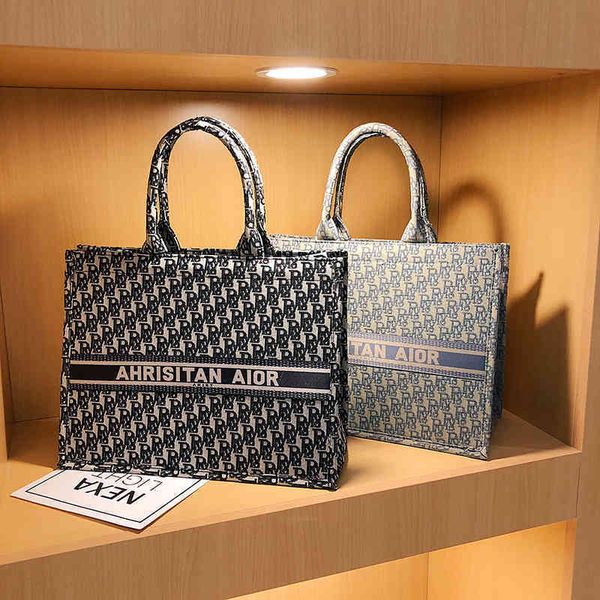 

2022 new designer handbags letter tote shopping travel capacity canvas