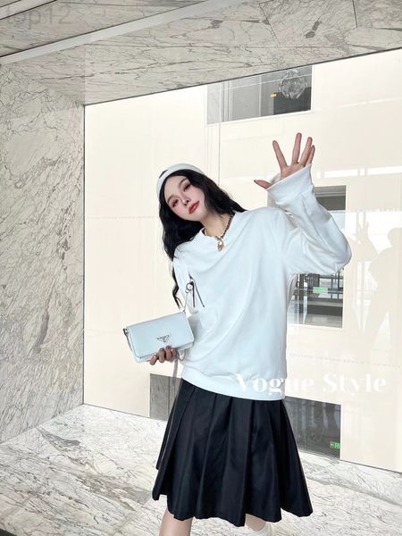 

women's t-shirt designer chaopai 22 new early spring sweater, small and loose, korean version, versatile, american high street cuff zi, White