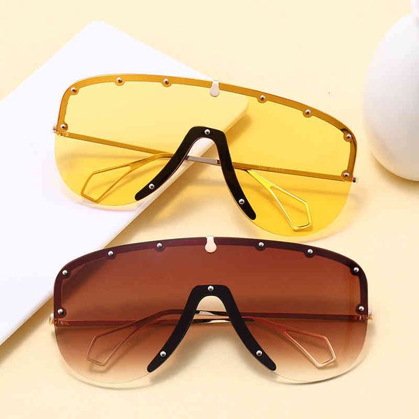 

sunglasses female punk fashion half frame metal sunglasses male personality big integrated windproof glasses 2567 1hdw, White;black
