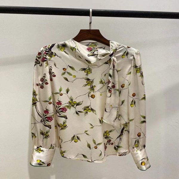 Damenblusen, Hemden, Tops, modische Designer-Bluse, 2022 Frühling, Sommer, koreanische Frauen, Schrägkragen, Landebahn, Blumendruck, Langarm, reine Seide