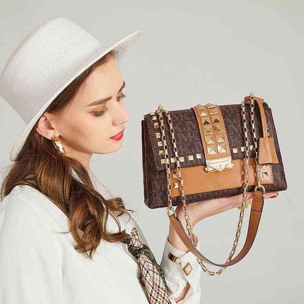 

brand lock foreign style women's bag 2022 summer fashion printing large capacity small square atmospheric one shoulder