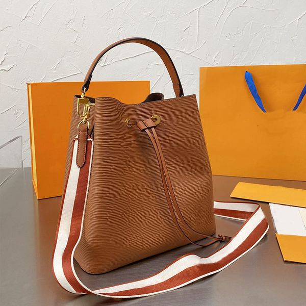 

multi pochette large capacity real leather bag women luxurys designers bags 2022 handbags purses tote 19 handbag flap zhouzhoubao123 b7zw