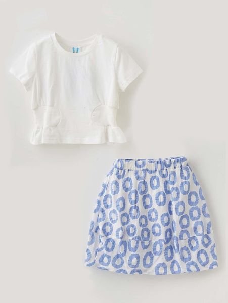 

little girl's ruffle hem t-shirt and pattern skirt she, White