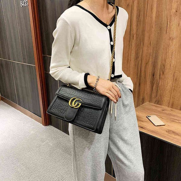 

bags advanced sense bag women's crocodile pattern 2022 new chain small square single shoulder messenger