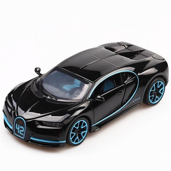 1:32 Toy Car Bugatti Chiron Lega di metallo Fonde sotto pressione Veicoli Modello Scala in miniatura s Per bambini 220418