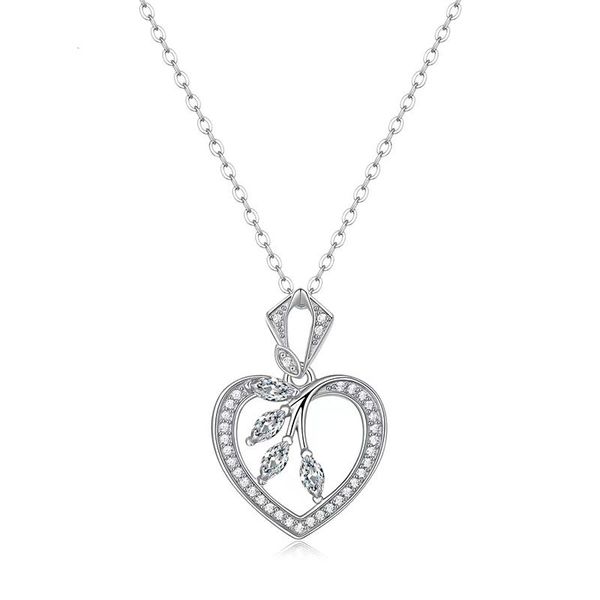 

trendy pendant necklaces white gold plated silver heart moissanite necklace for women jewelry diamond test pass charm gift