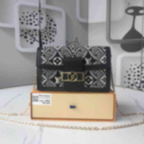 

tote bags 1 ggs lvs louiseity viutonitys louiss vuttonss baga and clutche l htiei, Brown;gray