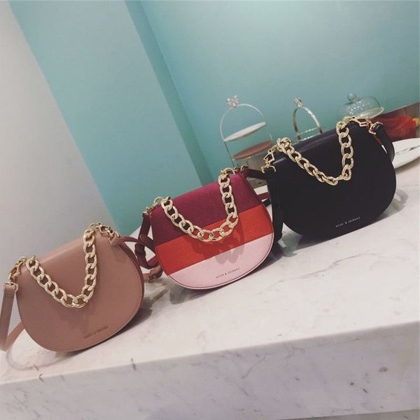 

designer bags women's piggy 2022 new japanese and korean fashion shoulder slanting cross chain small round cute mini
