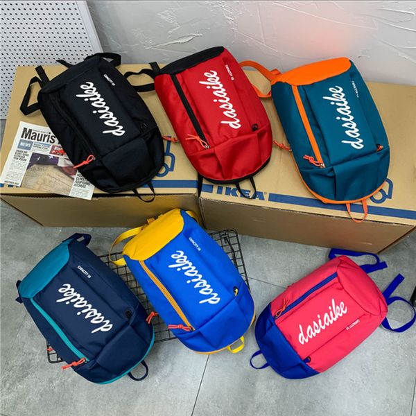 

backpack outdoor sports casual light large-capacity travel bag