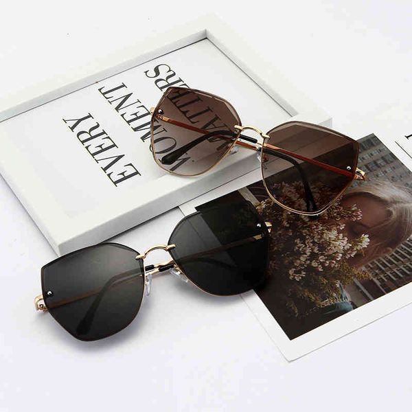 

sunglasses new cut edge polygon net red street shooting korean version trendy glasses women's metal glasses 3642, White;black