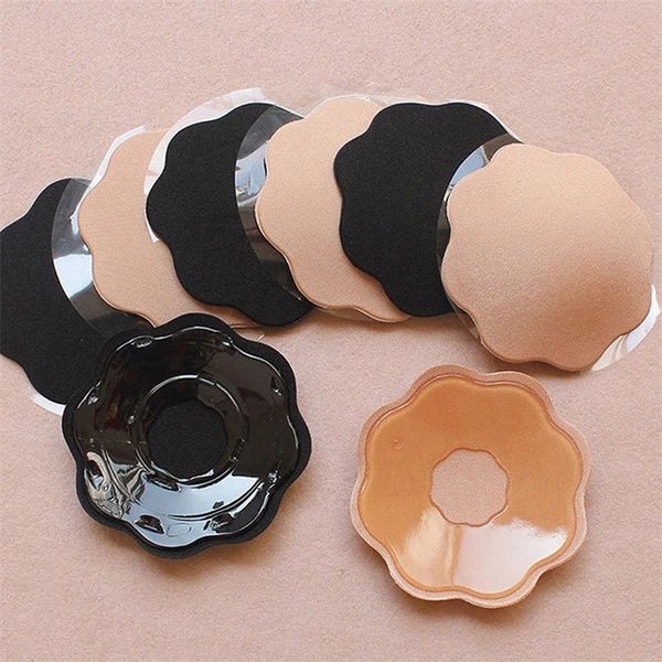 Frauen wiederverwendbare Pasteten Silikon Brustaufkleber Selbstkleber Brustwarzenabdeckung Flirten Boob Tape Sexy Bra Pads Charme Brustwarzen Abdeckungen 220514