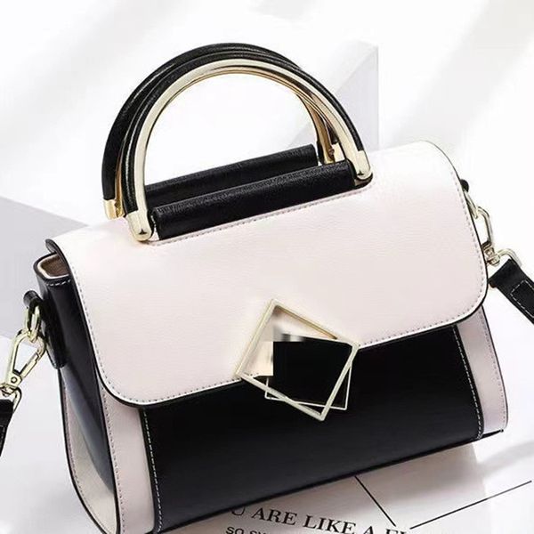 

2022 women's new leather small square shoulder bag messenger bag portable