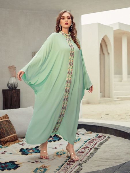 

plus floral embroidered tape mock neck dress 80hp#, Black