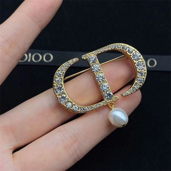 

jewelry online diamond pearl brooch simple men's and women's fashion temperament cool style brooch accessories, Gray