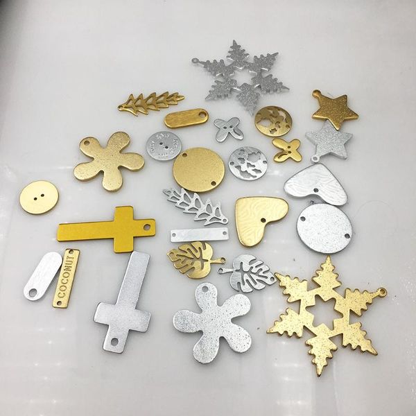 Kolye Kolyeleri Metal Alüminyum Fırçalanmış Mutlu Yüz Aşk Snowflake Cross Altın Gümüş Kişiselleştirilmiş Yaşam Diy Takı Yapma Kolye Yapma