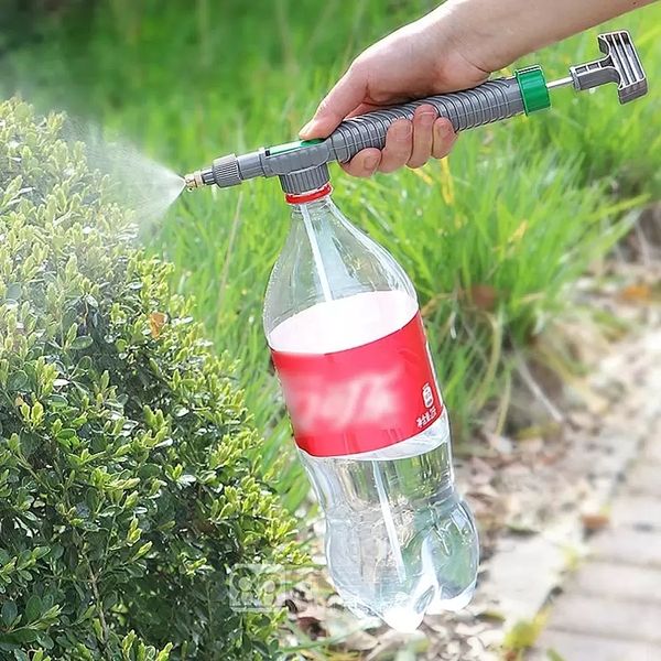 Manuel yüksek basınçlı hava pompası püskürtücü içecek şişesi ayarlanabilir nozul sulama aleti püskürtücü çiftlik aracı sulama spreyi
