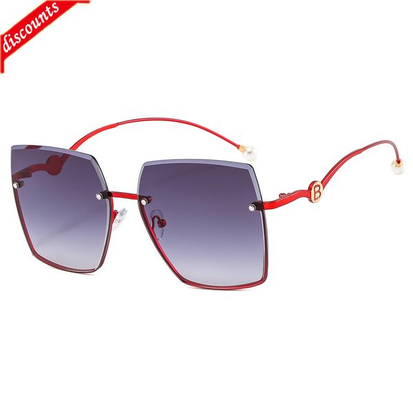 

men's women's fashion trend brand sunglasses wholesale personalized metal frame elegant pearl b box, White;black