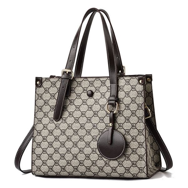 

women's new fashion versatile atmosphere large capacity portable single messenger women's 80% off purse sales