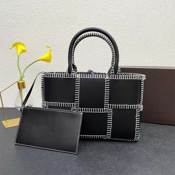 

2022 new tote bag large capacity high-end atmospheric fashion simple women's bag