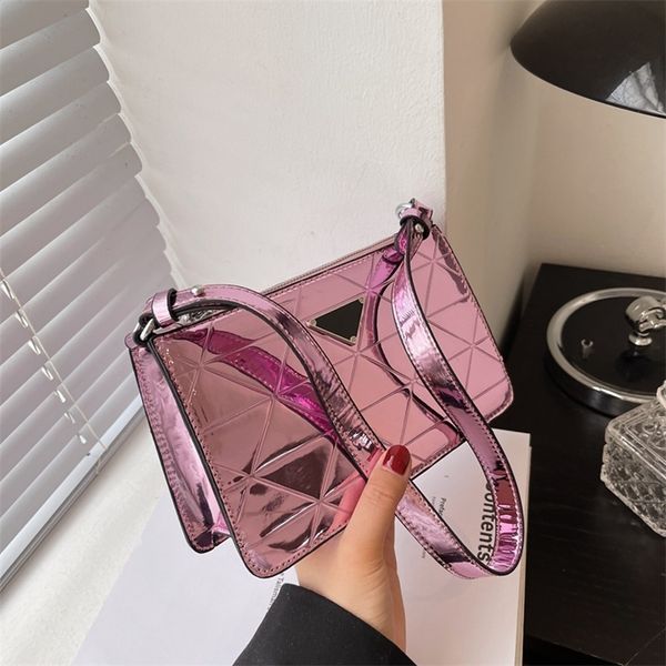 

factory promotion fashionable patent leather bright face women's 2022 new trend single shoulder lingge small square versatile messenger