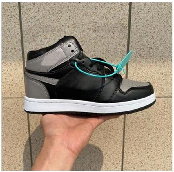 

2022 new jumpman 1 1s og high basketball shoes pine green black court purple royal bred toe nc obsidian unc game sneakers trainers size 36-4