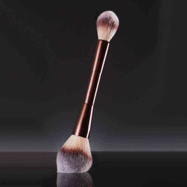 

hourglass makeup powder blush foundation concealer eyeshadow crease blending eyebrow liner brush tool 0311