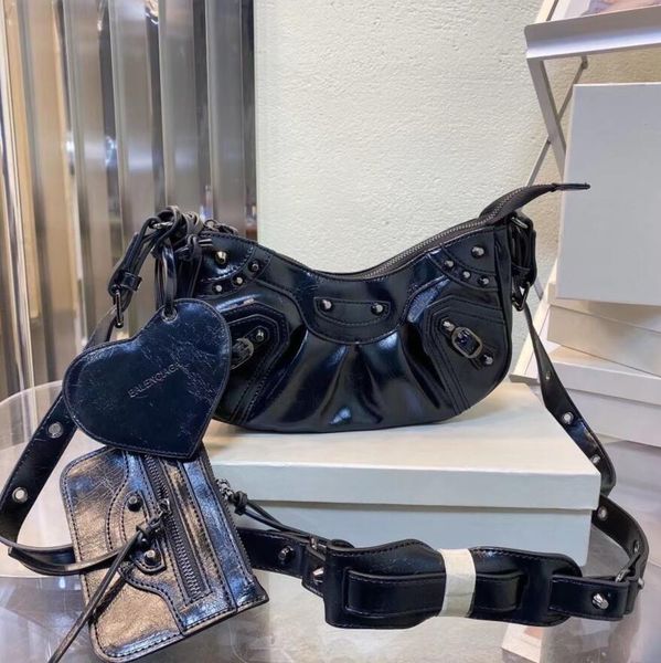 

luxury design fashion motorcycle leather handbag shoulder bag women's retro large capacity tote cosmetics messenger backpack
