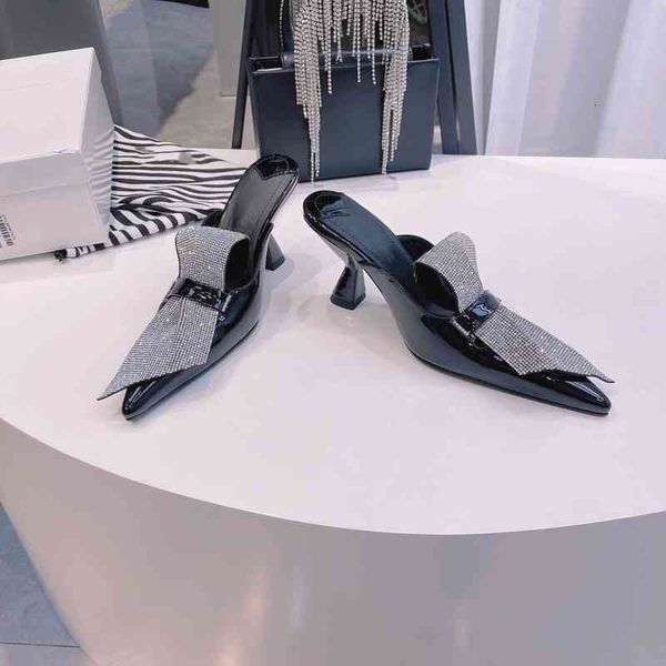 

slippers mature women's varnished leather summer shoes light slippers pointed strange style, Black