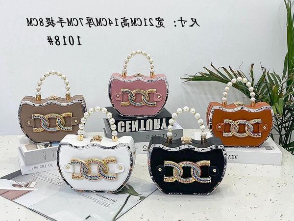 

new designer bags women's 2022 fashion trend heavy industry diamond inlaid box pearl portable single shoulder messenger