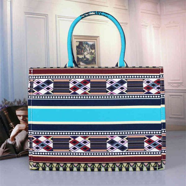 

56% 2022 new fashion handbags geometry canvas embroidery hand