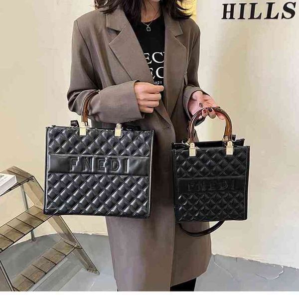 

80%2022 new luxury bags off fenjia high texture lingge portable tote bag winter trend versatile bag1t42women's fashion bags