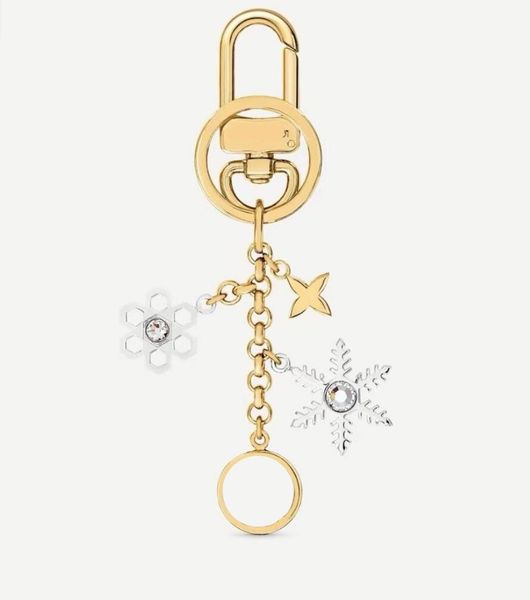

designer metal letter keys wallet four-clover snowflake old flower ladies bag pendant key chain pendants totes luggage decorative brand wome, Red;blue